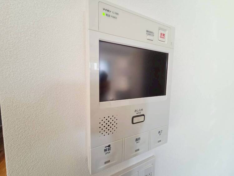 その他 誰が来てもわかる様にモニター付きインターホンを設置。