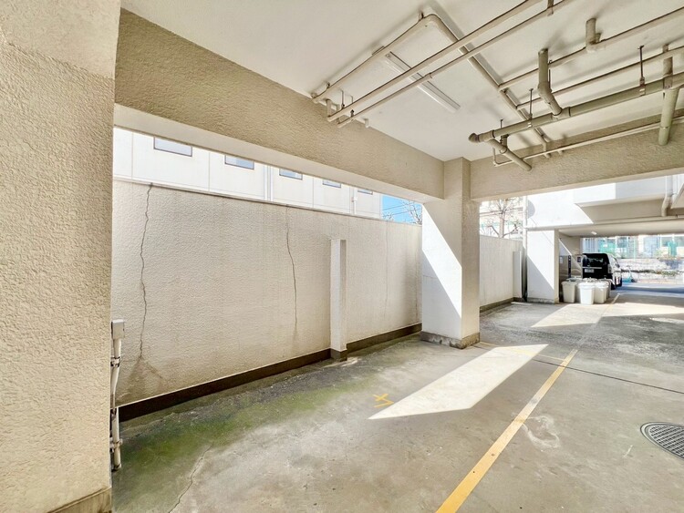 その他 駐車スペースが嬉しいですね。※空き状況は都度ご確認下さい。