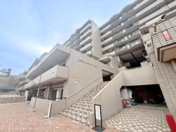 外観 家の良し悪しだけではなく周辺環境も重要なポイントとなります！ご案内時に周辺環境もご案内いたします！流行に左右されず将来にわたって価値が継続する佇まい！良好な住環境が保たれたエリアで新生活を過ごせます 