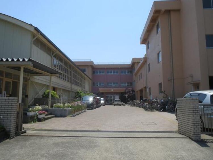 周辺 くぬぎ台小学校まで約868ｍ