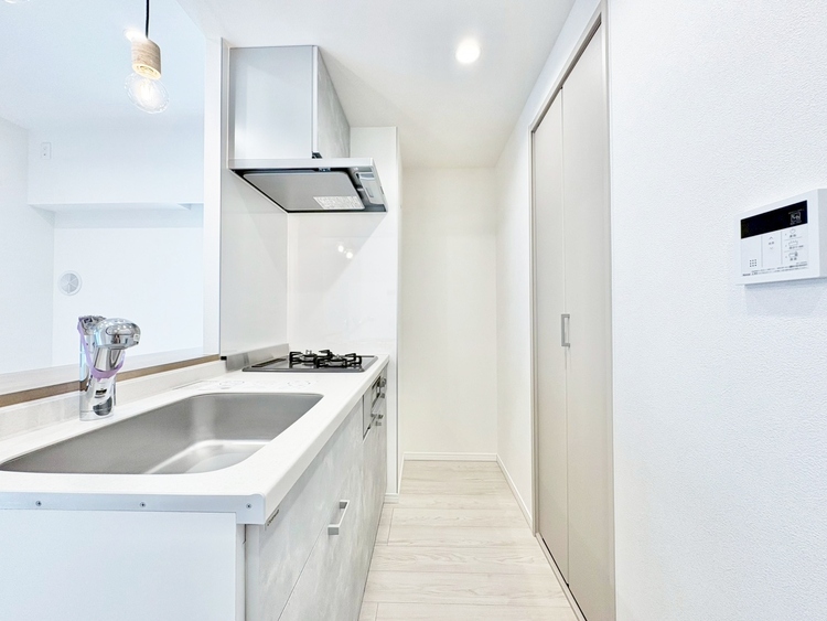 キッチン 洗練されたスタイリッシュなデザイン性と使いやすさを備えた仕様。