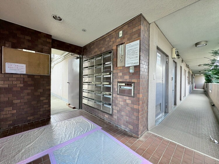 エントランス エントランスは、毎日の行き帰りで使う大事な空間です。