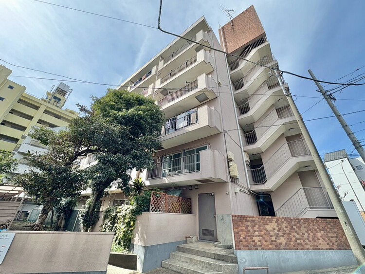 外観 ライフプランニングからローンまで、一貫してご説明させていただきます。お気軽にお問い合わせくださいませ。