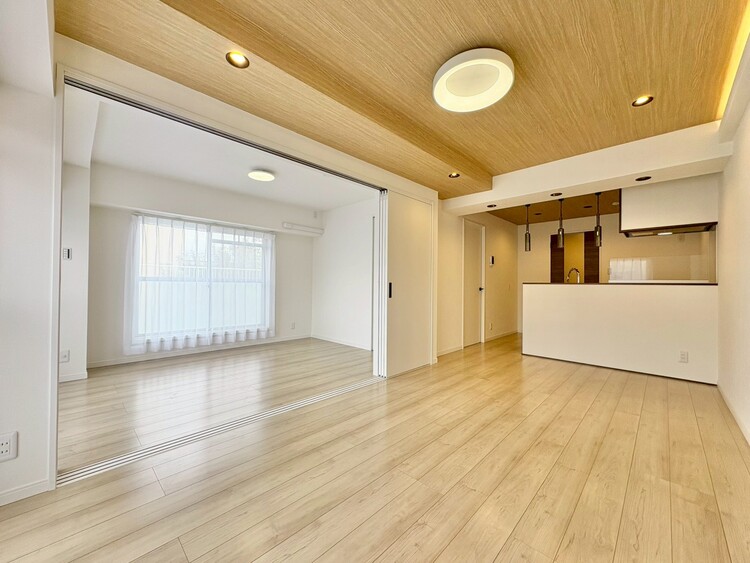 居間 「空間が織り成すひとつ先の住み心地」を演出します。