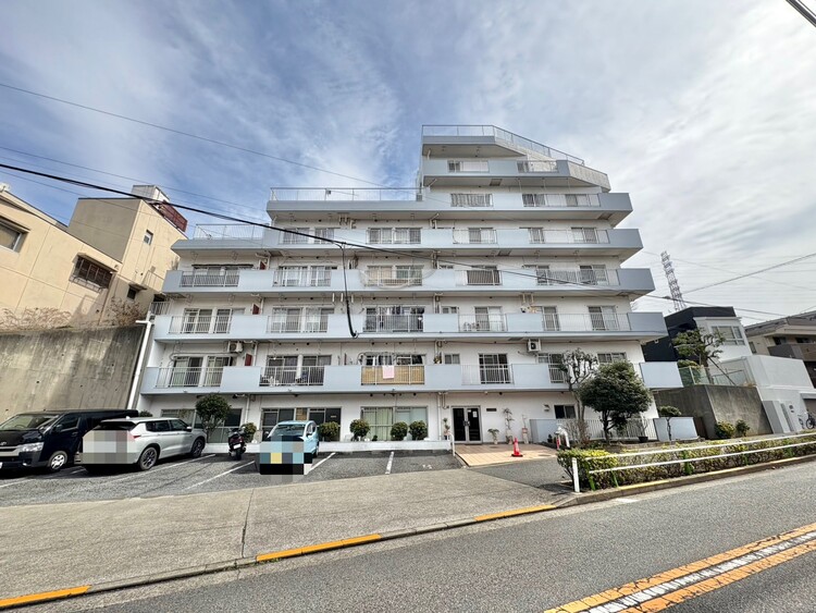 外観 資料には掲載していない情報が、現地にはたくさんあります。是非一度、現地をご確認ください。