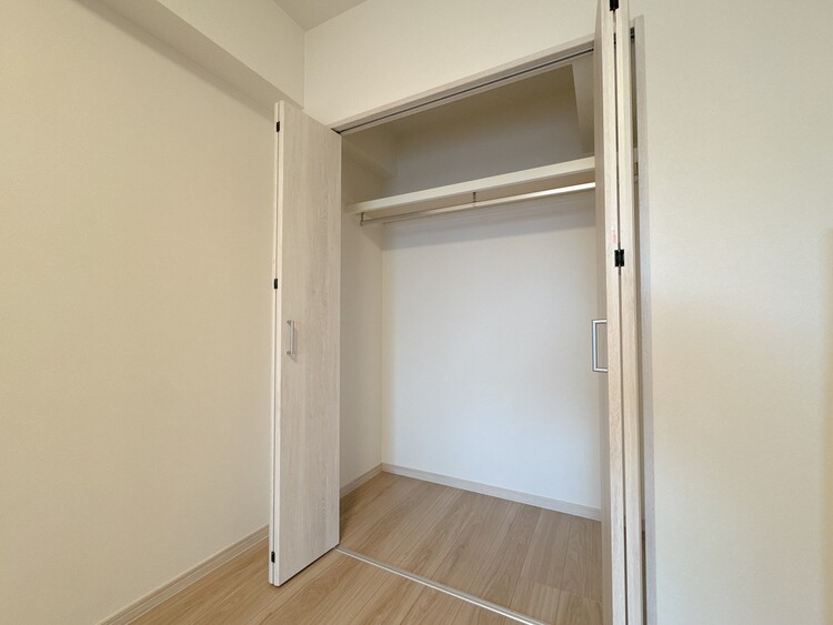 収納 居室にはクローゼットがあり、荷物もスッキリ収納して快適にお過ごしいただけます。