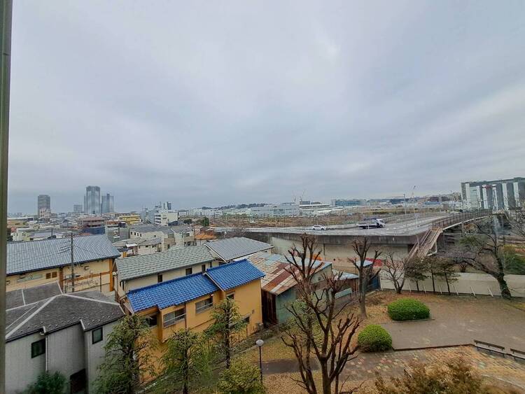 その他 眺望や窓からの景色が良いと、家で過ごす時間も快適です。