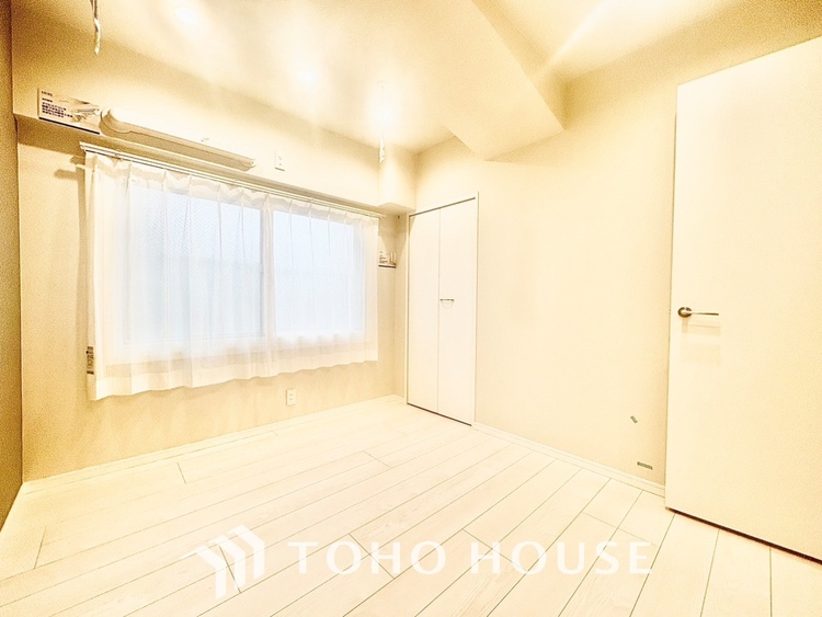 内装 【PRIVATE ROOM】◆快適◆な暮らしに不可欠な収納スペース。快適さとともに思い出も詰まっていく。