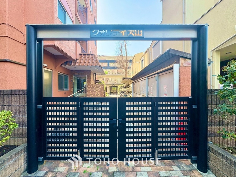 内装 叶えたかったのは落ち着きのあるナチュラルな風合い、そして開放感があるリビング。