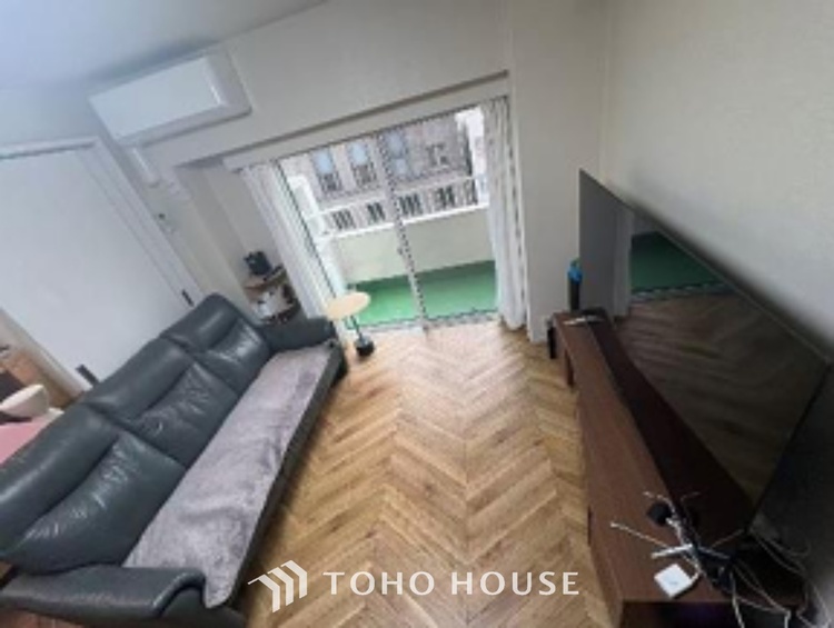 内装 ◆癒しの空間◆室内構成に拘り採光とセンスを散りばめた空間。それは『柔らかさ』に似た素敵な居場所。そこに暮らす人のことを考えつくり出したものは『癒し』という心地よい居場所なんだと思う