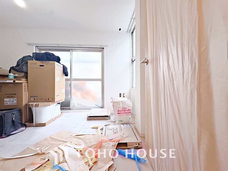 内装 お子様の面倒を見れる時間が増え時短になります。加えて手荒れも防げてしかも節水が高い為、大変人気があり重宝します。