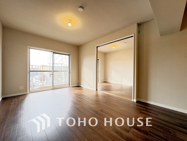 内装 ゆったりとくつろげる上質なリビングダイニング