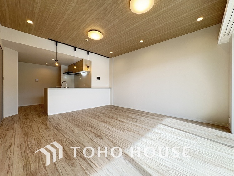 内装 ゆったりとくつろげる上質なリビングダイニング