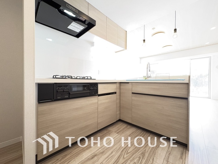 キッチン デザインと機能性を兼ね備えたシステムキッチン