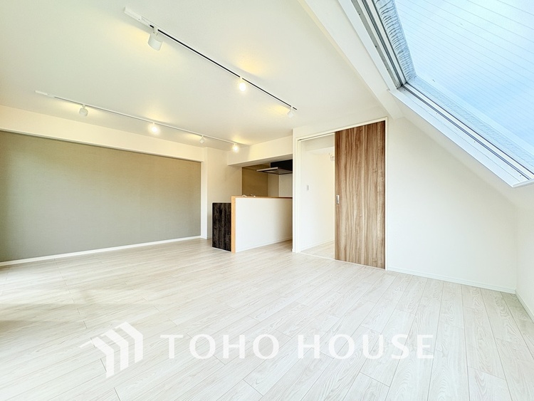 内装 ゆったりとくつろげる上質なリビングダイニング