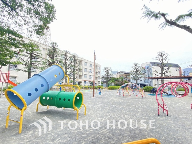 周辺 宮内公園　距離550ｍ