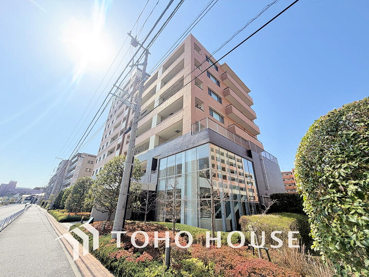 外観 〜複数路線が乗り入れる「戸塚」駅徒歩13分の好立地〜大切なペットと暮らせるリノベーション住戸〜