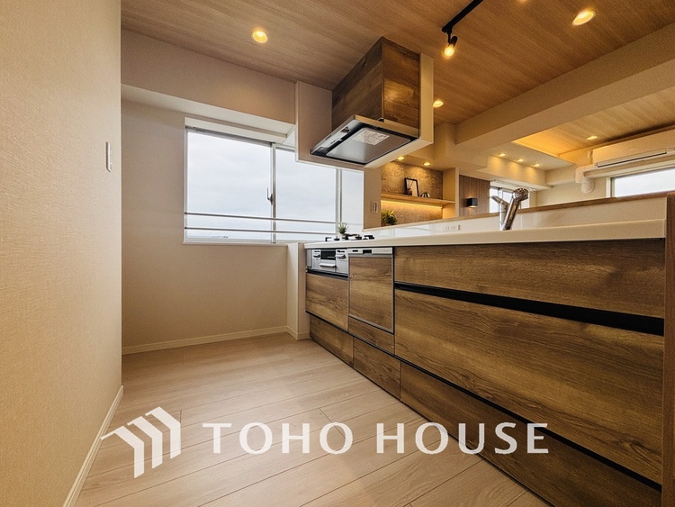 キッチン デザインと機能性を兼ね備えたシステムキッチン