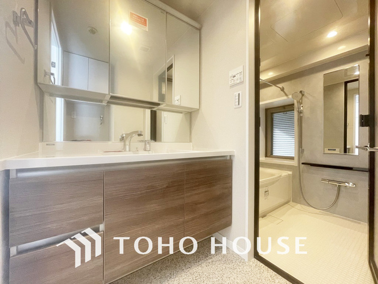 洗面 清潔感のある洗面室