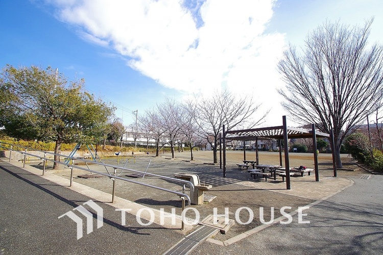 周辺 犬蔵さくら丘公園　距離80ｍ