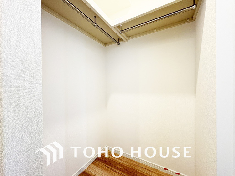 収納 沢山のお洋服を綺麗に収納できる「ウォークインクローゼット」