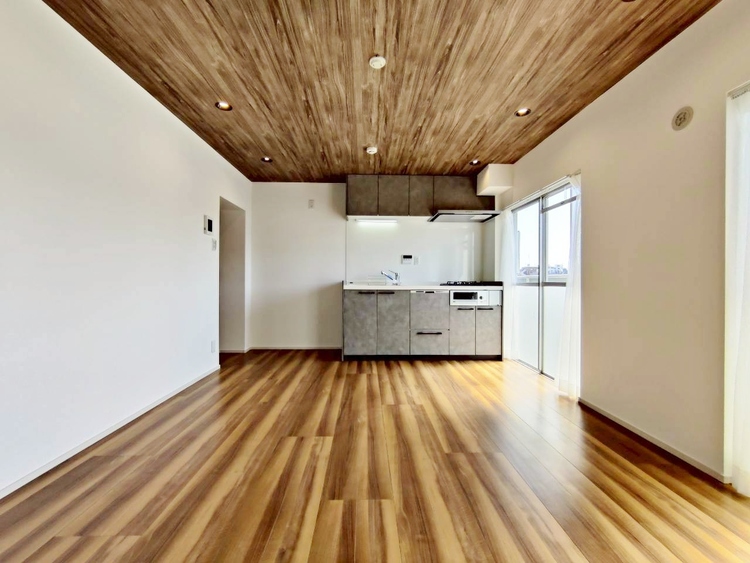 その他 シンプルな内装と偏り過ぎないデザインで統一しました。