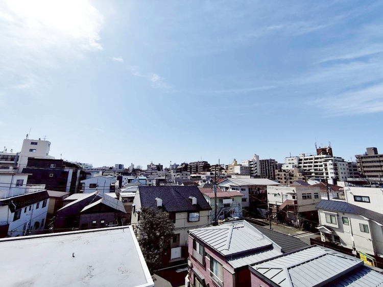 その他 眺望や窓からの景色が良いと、家で過ごす時間も快適です。