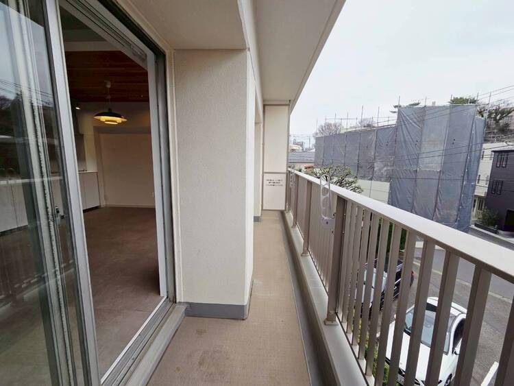 その他 朝の澄んだ空気や、夕方に吹く清々しい風を感じられるバルコニー。