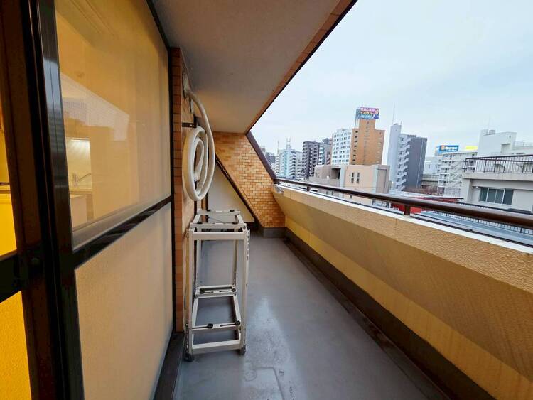 その他 朝の澄んだ空気や、夕方に吹く清々しい風を感じられるバルコニー。