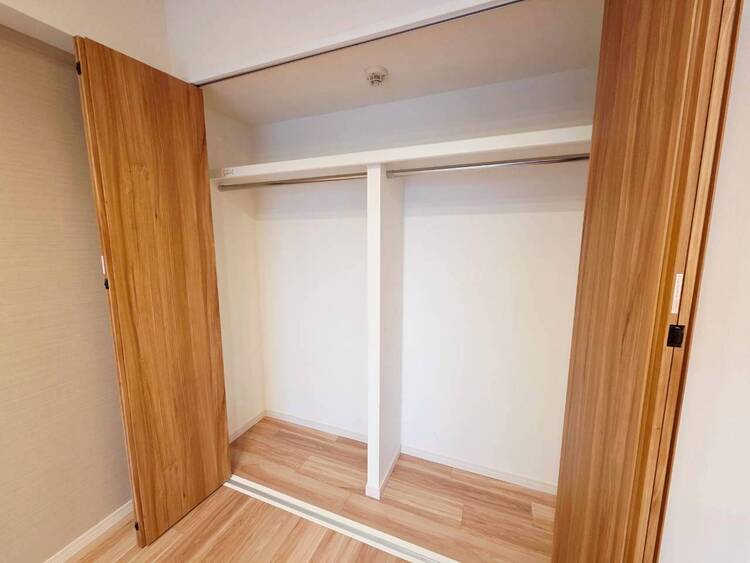 その他 収納スペースが付いていて、お部屋を広く使っていただけます。