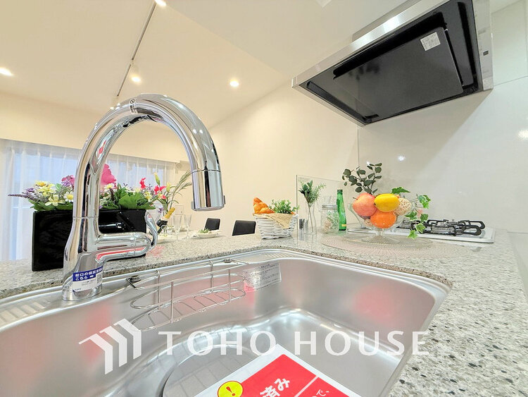 その他 浄水機付きのシステムキッチンでお料理も楽しくなりますね