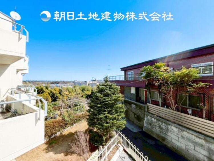 その他 【眺望】温かい太陽を感じる事ができるのは、目の前に遮るものが無いから。彼方に広がる風景が絵画のように広がります。