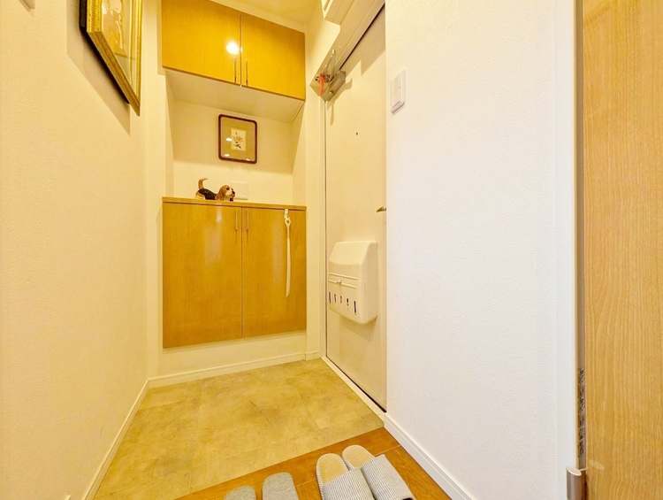 玄関 シューズボックスを完備した玄関です。