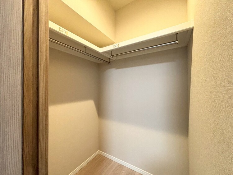 その他 収納スペースが付いていて、お部屋を広く使っていただけます。