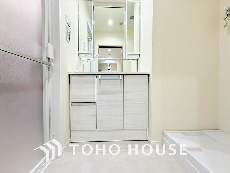 洗面 清潔感のある脱衣場