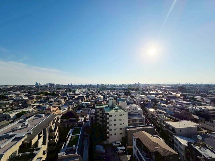 その他 眺望や窓からの景色が良いと、家で過ごす時間も快適です。