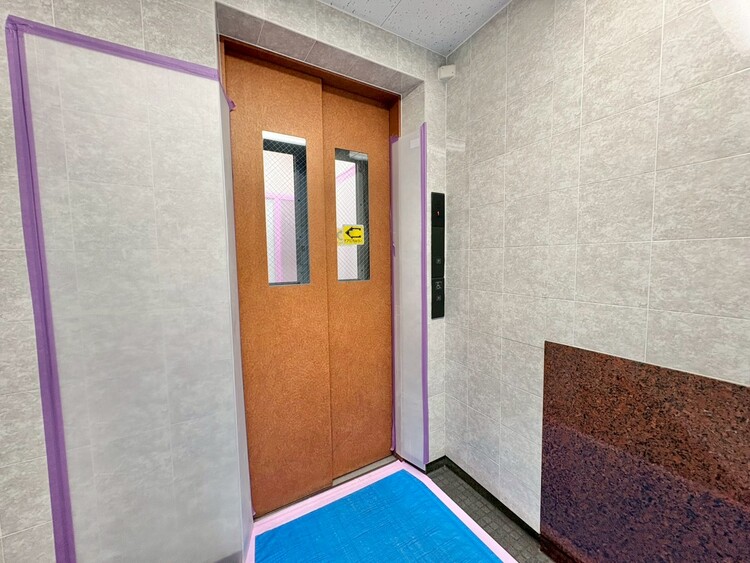 その他 エレベーター完備のため荷物が多くなっても安心。