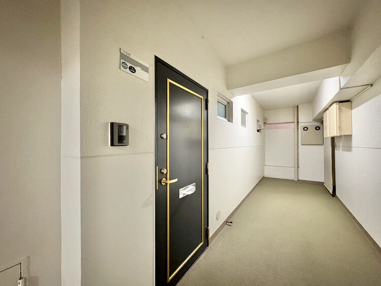 その他 清潔感のある落ち着いた雰囲気の玄関です。