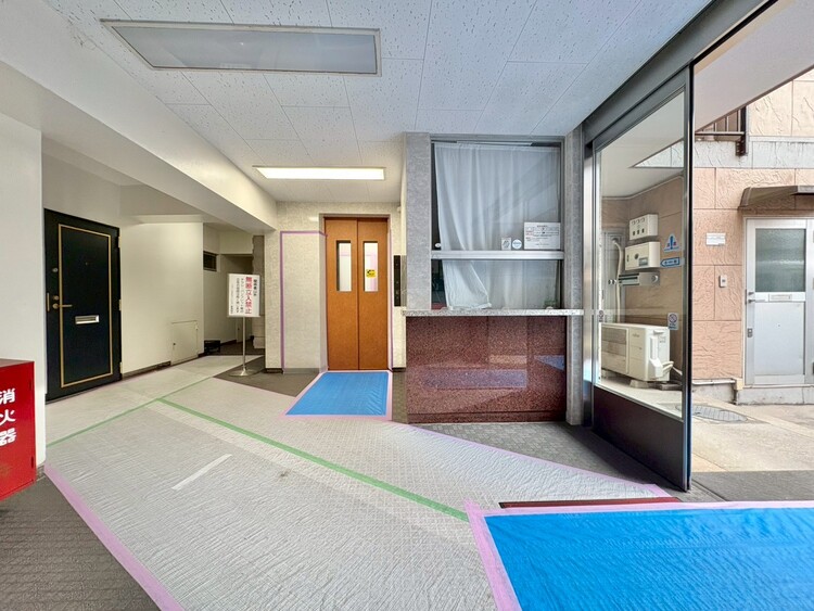 その他 館内は静寂な中が保たれており、管理が行き届いている印象を受けました。