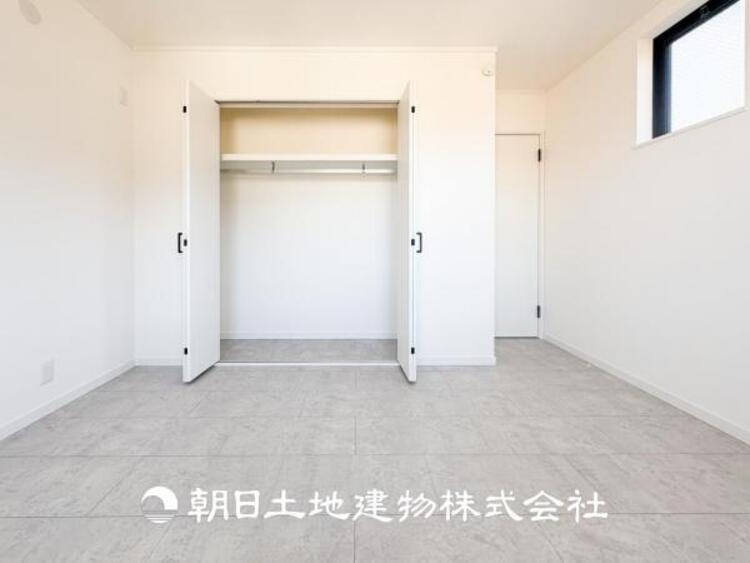 内装 【居室】大切な家族一人ひとりの大切な個別空間をつくりあげました。