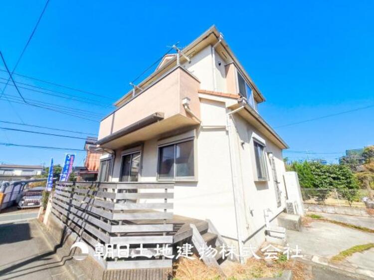 外観 【浴室】1日の疲れを癒すバスタイム。心地よいリラックスを叶える独立した美しい空間です。