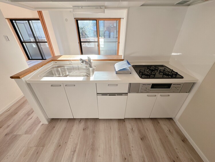 キッチン 洗練されたスタイリッシュなデザイン性と使いやすさを備えた仕様。