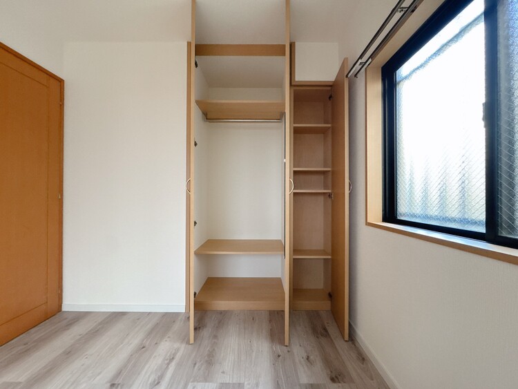 収納 居室にはクローゼットがあり、荷物もスッキリ収納して快適にお過ごしいただけます。