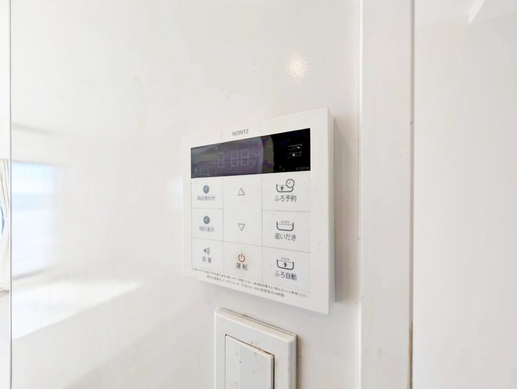 設備 見やすい画面で操作しやすい給湯パネルです。