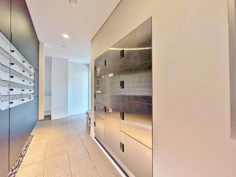 設備 留守時に便利な宅配ボックスを完備。