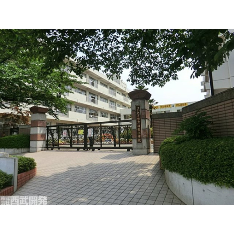 周辺 沼影小学校(約610m)