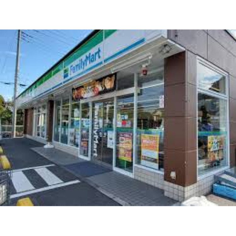 周辺 ファミリーマート(約350m)
