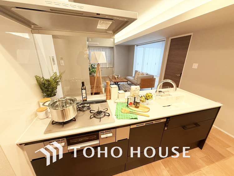 キッチン デザインと機能性を兼ね備えたシステムキッチン