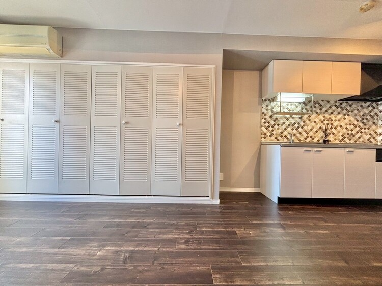 その他 シンプルな内装と偏り過ぎないデザインで統一しました。