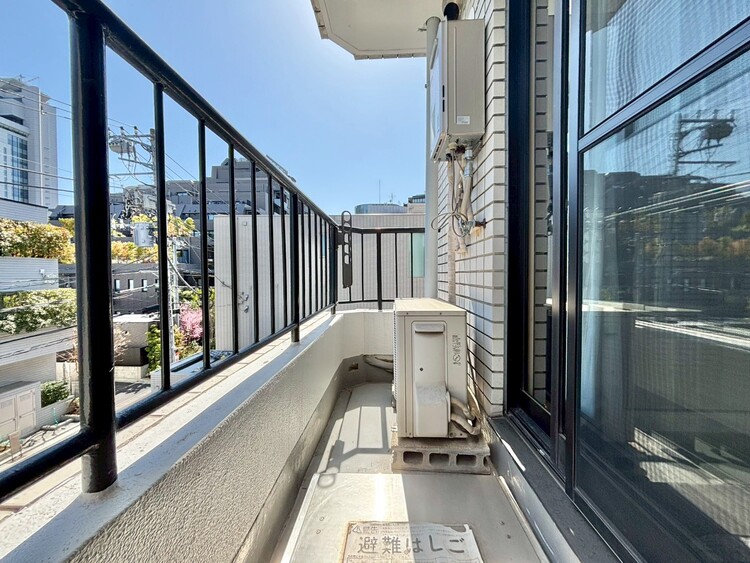 その他 朝の澄んだ空気や、夕方に吹く清々しい風を感じられるバルコニー。